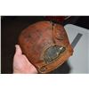 Image 2 : Vintage childs catcher mitt
