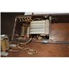 Image 5 : Antique Northern electric telephone