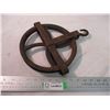 Image 1 : Well Pulley - 9" round