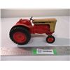 Image 1 : Case 930 Tractor - 8" long