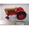 Image 2 : Case 930 Tractor - 8" long