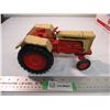 Image 2 : Case 1030 Comfort King Tractor - 8.5" long
