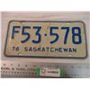 Image 1 : 1976 Sask (farm) License Plate