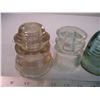 Image 2 : (4) insulators + vintage thermometer