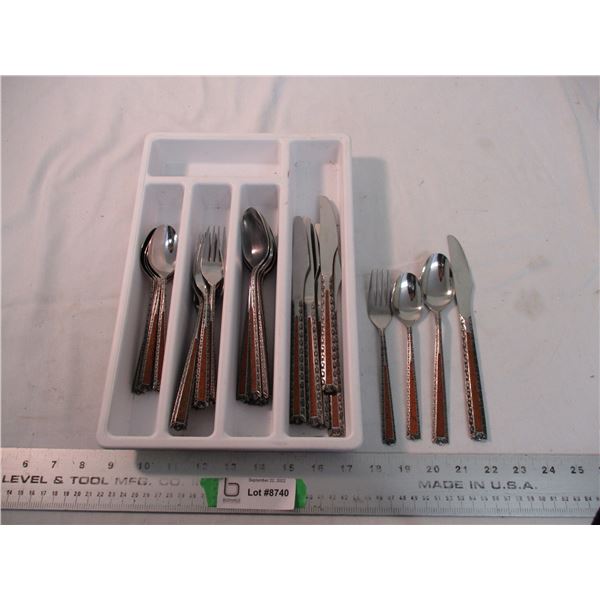 Vintage cutlery serving set for 8 - Royal Crest SS Japan