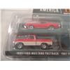 Image 2 : Greenlight Ford truck + car with hauler 1:64