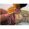 Image 4 : 2001 Brass button sports bear - new with tags, 1950 major league baseball facts + 1948 sportsfolio d