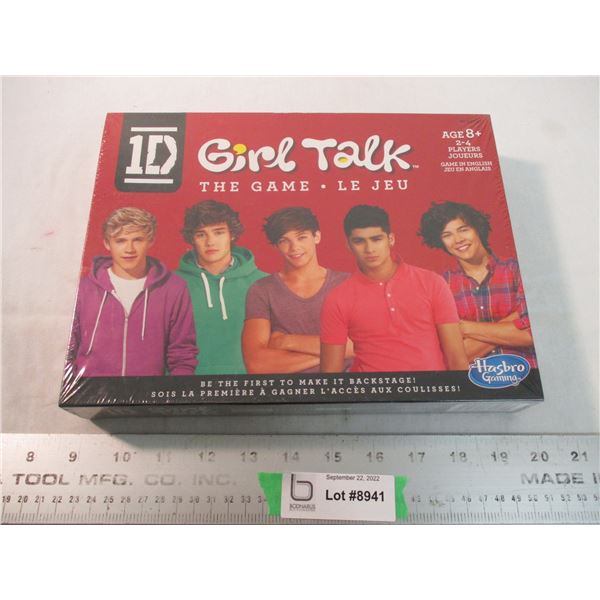 Girl Talk the game - 2012 Vivid toy group, hasbro - new in box