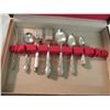 Image 2 : Vintage WM Rogers Bros 1881 (44 piece) silverplate flatware set with original wood box - Oneida