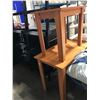 Image 2 : 2 RED WOOD ACCENT TABLES AND LIGHT WOOD/METAL 6 TIER STORAGE SHELF