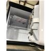 Image 2 : DANBY BLACK COMPACT DESK REFRIGERATOR