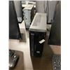 Image 2 : HEWLETT PACKARD DESKTOP COMPUTER WITH SAMSUNG 23.5" MONITOR & KEYBOARD