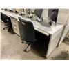 Image 2 : WHITE L-SHAPED EXECUTIVE DESK WITH 3 DRAWER MOBILE PEDESTAL