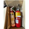 Image 1 : 4 Small Fire Extinguishers