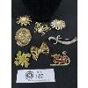 Image 2 : Vintage Triple Strand Crystal Bead Necklace with a Nice Lot of Brooches