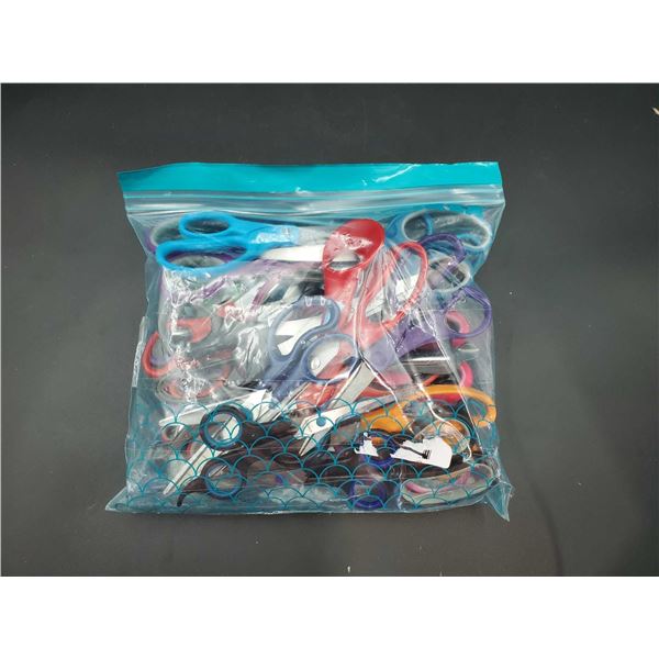 Lot of Assorted Scissors