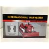 Image 2 : NEW Collector Die Cast International Harvester TD-14 Crawler with Blade 1/16