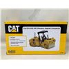 Image 2 : NEW Collector Die Cast Cat CB-534D XW Vibratory Ashphalt Compactor 1/50