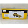 Image 2 : NEW Collector Die Cast Cat 992G Wheel Loader 1/50