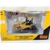 Image 1 : NEW Collector Die Cast Cat AP655D Asphalt Paver with Canopy 1/50