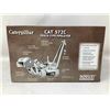 Image 2 : NEW Collector Die Cast Caterpillar Cat 572C Track-Type Pipelayer 1/16