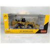 Image 1 : NEW Collector Die Cast Caterpillar Cat 993K Wheel Loader 1/50