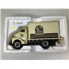 Image 2 : NEW Collector Die Cast 1952 GMC Dry Goods Van 1/34
