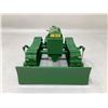 Image 2 : NEW Collector Die Cast John Deere Tractor 40, no box