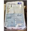Image 1 : Stearns & Foster Queen Size White Goose Down Duvet - OPEN BOX - SOLD AS IS