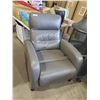 Image 1 : Leather Style Electric Recliner Chair with 2 USB Ports - One Leg Needs Repair - SOLD AS IS