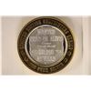 Image 2 : CASINO $10 SILVER TOKEN: GUNFIGHTERS SERIES WITH