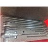 Image 3 : Starrett Inside Micrometer Set