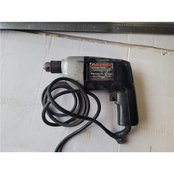 Black & Decker Electric Drill