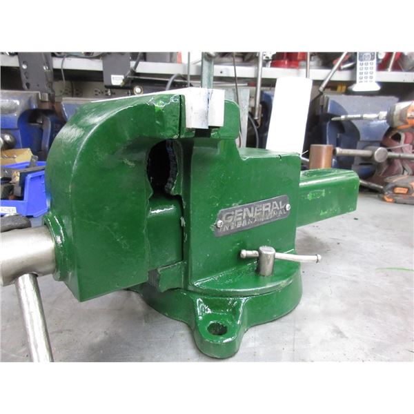 General Bench Vise 6"