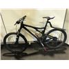 Image 1 : SANTACRUZ BLUR XE 27 SPEED FULL SUSPENSION MOUNTAIN BIKE WITH FULL DISC BRAKES