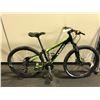 Image 2 : TREK MARLIN BLACK 24 SPEED FRONT SUSPENSION MOUNTAIN BIKE WITH FULL DISC BRAKES
