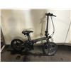 Image 2 : GREY SINGLE SPEED ELECTRIC ASSISTED FOLDING BIKE WITH FULL DISC BRAKES
