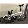 Image 2 : TEKCOUP WHITE 7 SPEED PORTABLE FOLDING BIKE