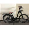 Image 2 : VELO BLACK 7 SPEED FRONT SUSPENSION ELECTRIC ASSISTED BIKE WITH FULL DISC BRAKES
