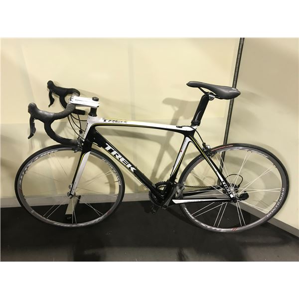 TREK OCLV CARBON BLACK/WHITE 20 SPEED RACE BIKE