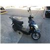 Image 2 : ARMADA BLACK V.I.N. LJ7WT02EXL2002524 FULL SUSPENSION ELECTRIC SCOOTER WITH KEY