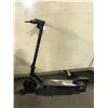 Image 1 : GEN 3 BLACK FRONT SUSPENSION ELECTRIC RIDE ON SCOOTER