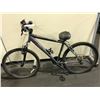 Image 1 : SCHWINN SUSPEND GREY 21 SPEED FRONT SUSPENSION MOUNTAIN BIKE