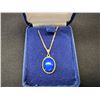 Image 1 : YELLOW GOLD 10KT CURBED LINK CHAIN, 5.0 GRAMS, CHAIN 68CM, WITH LAPIS LAZULI PENDENT 12 X 16MM