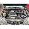 Image 8 : *TOW* 2002 TOYOTA CAMRY SE, 4DR SEDAN, GREY, VIN JTDBF30K220005536