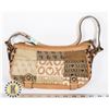 Image 1 : XOXO WOMENS PURSE