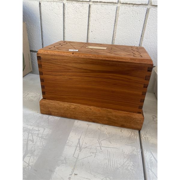 Cremation box