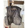 Image 1 : Vest size large