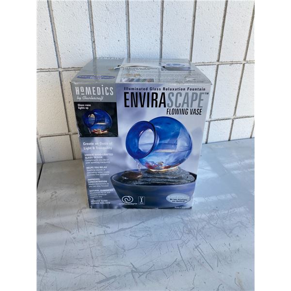 Envirascapeflowing vase