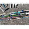 Image 2 : 2 pairs cross country skid and poles